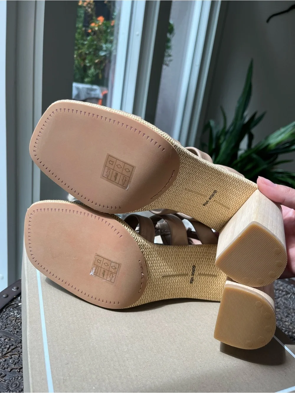 DOLCE VITA OLEMA STRAPPY BLOCK HEEL GLADIATOR SANDALS CAFE 10